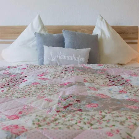 Haus-strandburg-sonnenblick * Dahme (Schleswig-Holstein)